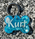 Personalisierte Namensmarke in Knochenform
